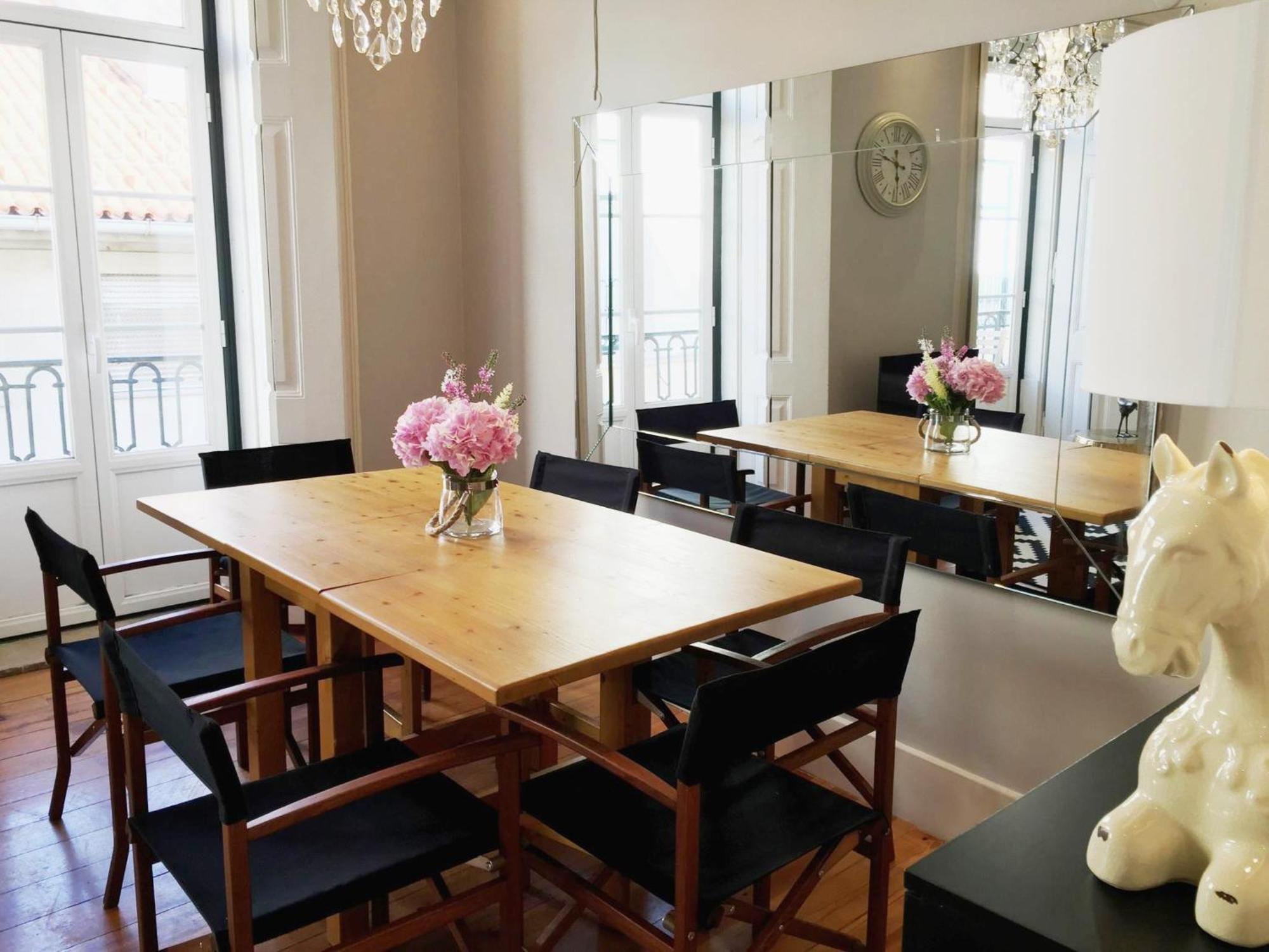 Sm2 Romantic Home By The Gardens Pr Real & Bairro Alto 리스본 외부 사진