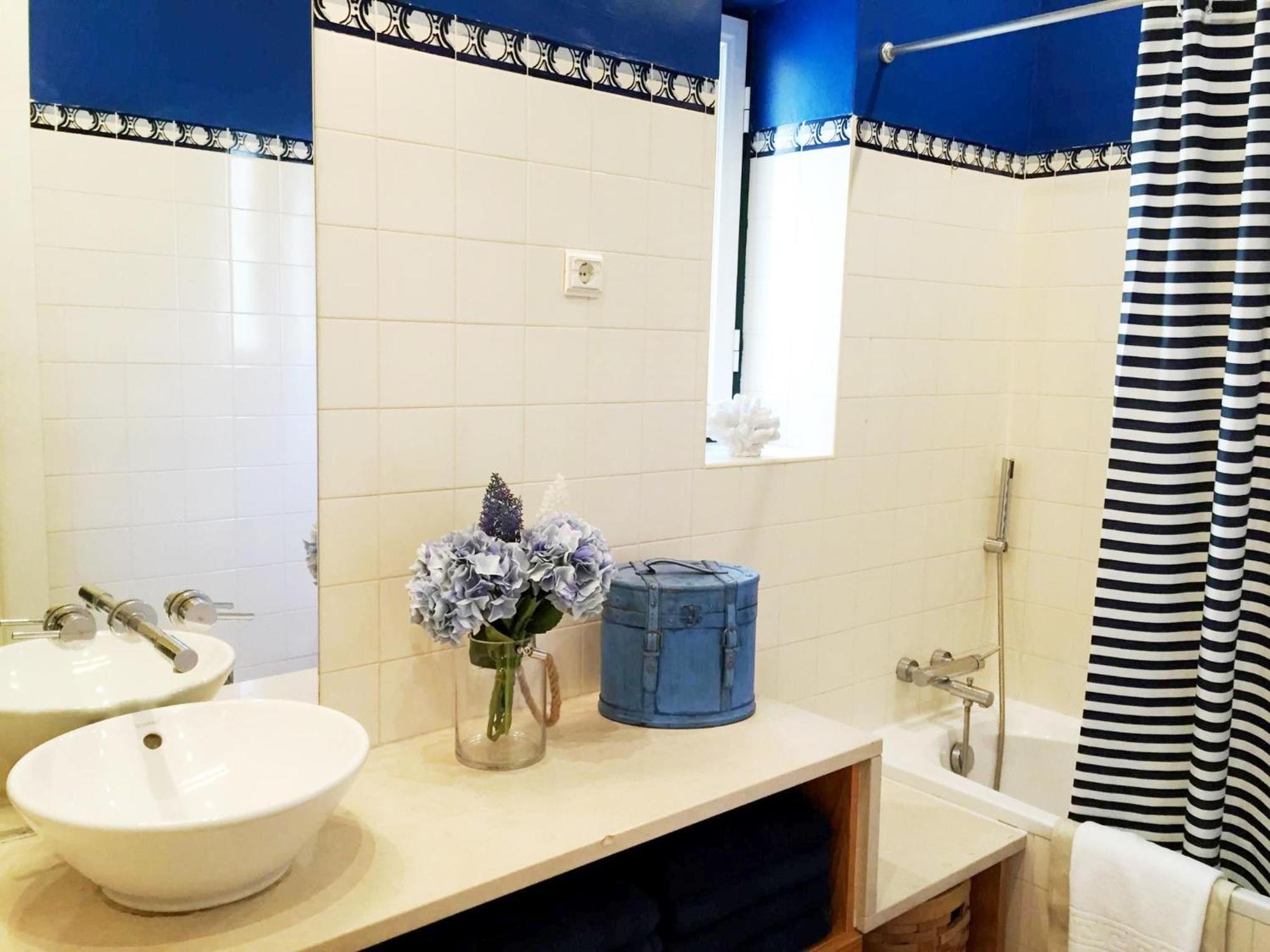 Sm2 Romantic Home By The Gardens Pr Real & Bairro Alto 리스본 외부 사진